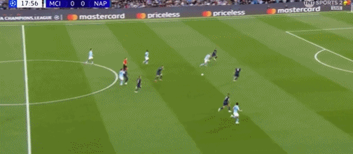 波利塔诺门, 接红牌