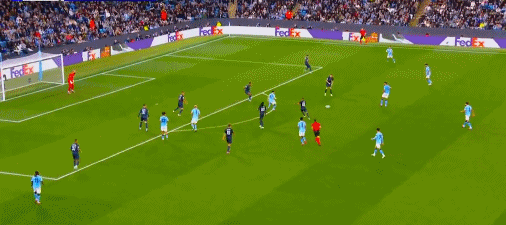 福登禁区前, 没有碰到球, 赛季欧冠联