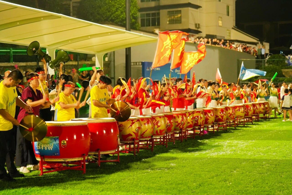 鸬鸟镇正以 鸬鸟镇正以