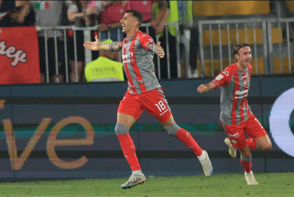 燃烧足球, 当时乌迪内, 握手言和